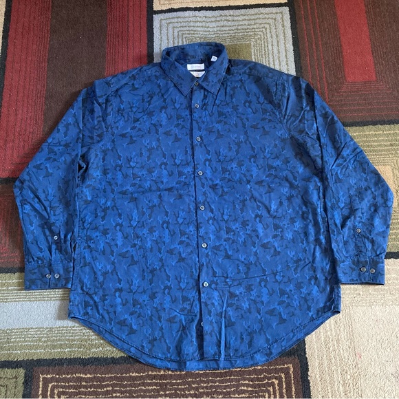 Calvin Klein Other - Calvin Klein Blue Camo Slim Fit Button Up Shirt Long Sleeve Men's Sz 17 32/33